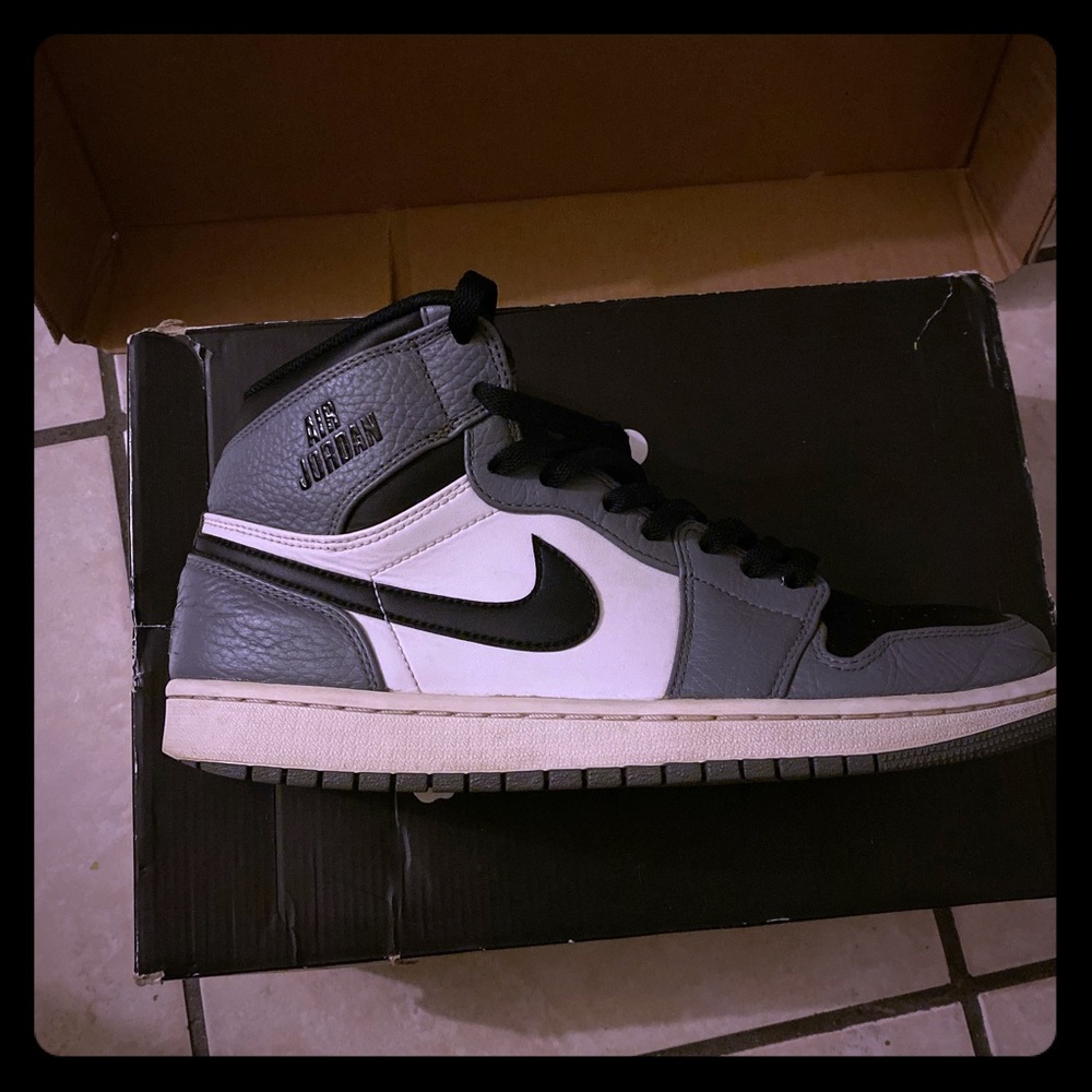 Nike air jordan 1 High BG cool grey